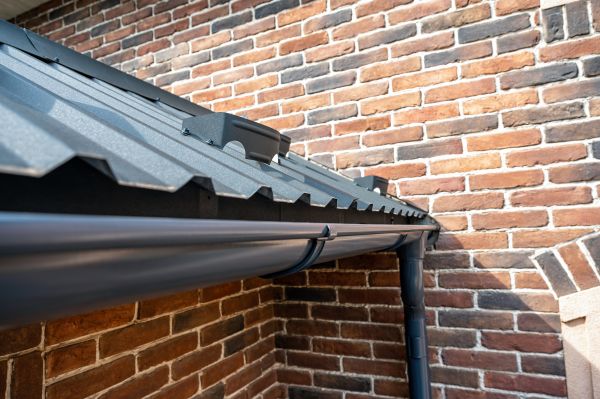 Brick Veneer Siding Installation in Edmonds