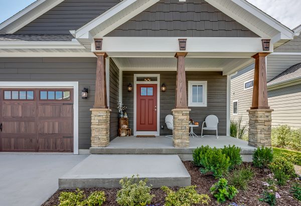 House Facade Repair in Edmonds