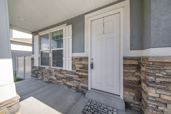 Thin Stone Veneer Installation in Edmonds
