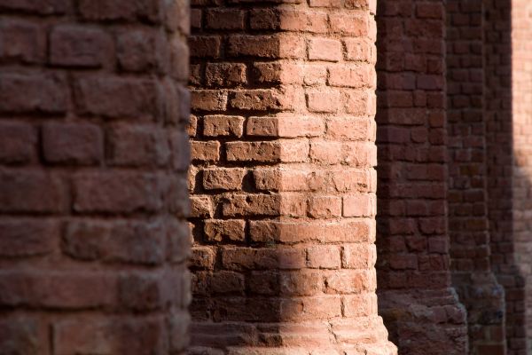 Brick Pillars Installation in Edmonds