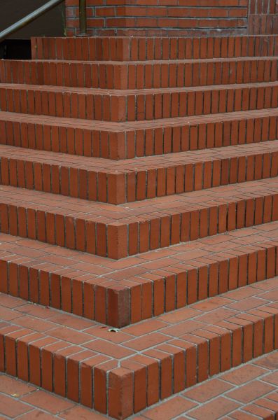 Staircase Brick Repair in Edmonds